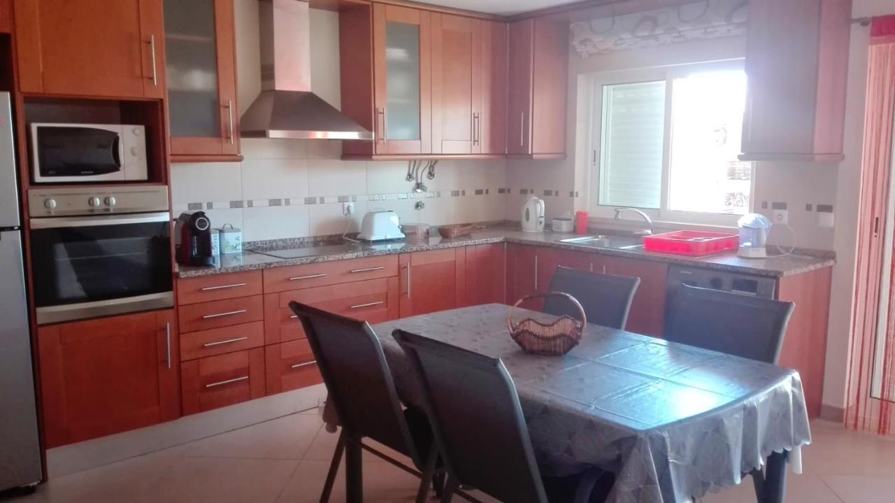 Spacious House In Aldeia Dos Pinheiros With Pool Azeitao Luaran gambar
