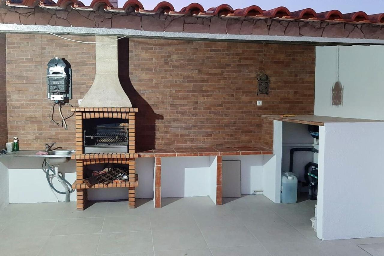 Spacious House In Aldeia Dos Pinheiros With Pool Azeitao Luaran gambar