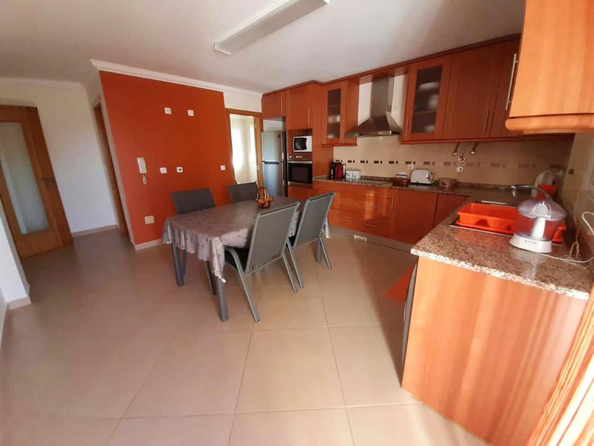 Spacious House In Aldeia Dos Pinheiros With Pool Azeitao Luaran gambar